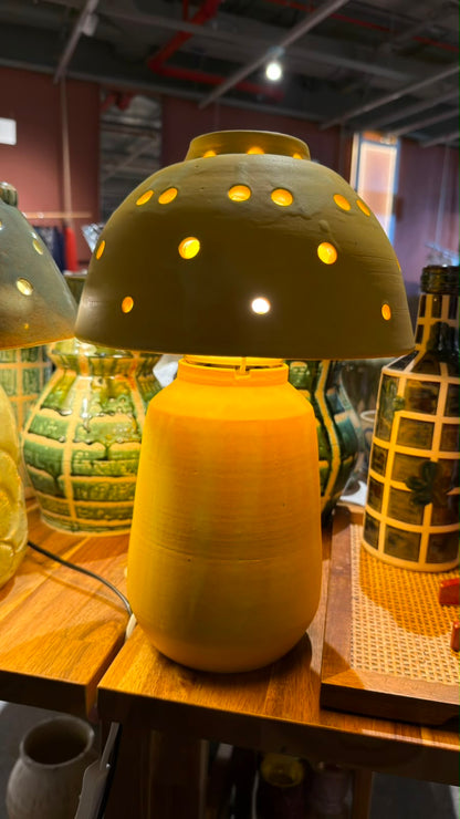 Bloom Table Lamp- Classic