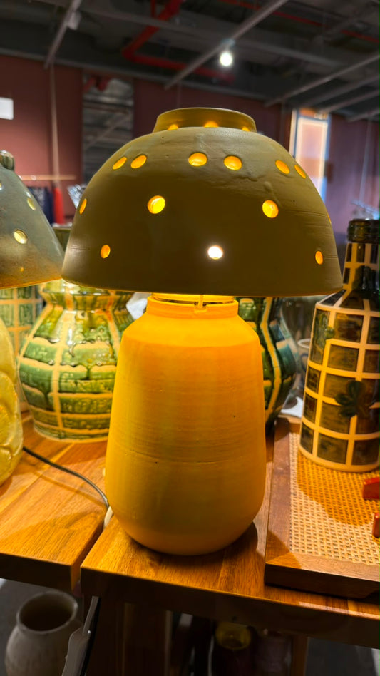 Bloom Table Lamp- Classic