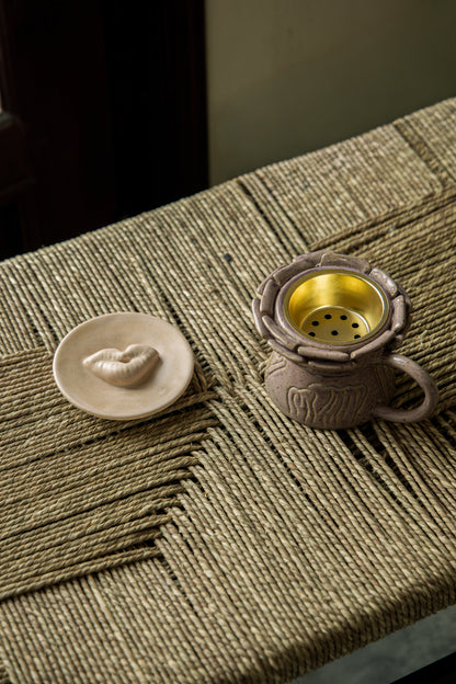 Lips Incense Dish